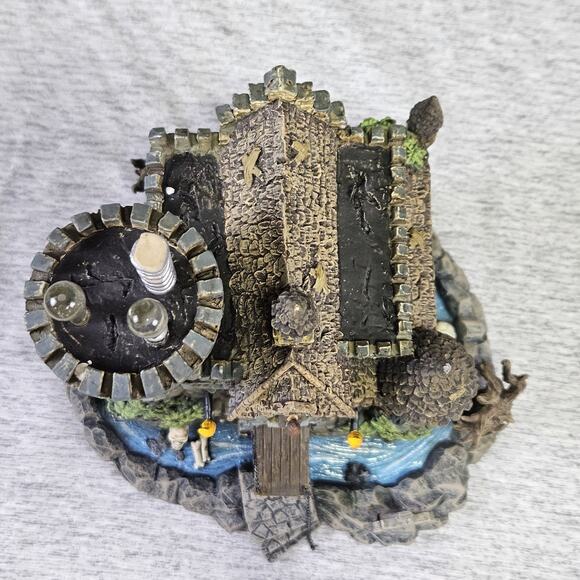 Hawthorne Village Universal Monster Frankenstein Castle Light Figurine Halloween - Picture 8 of 16